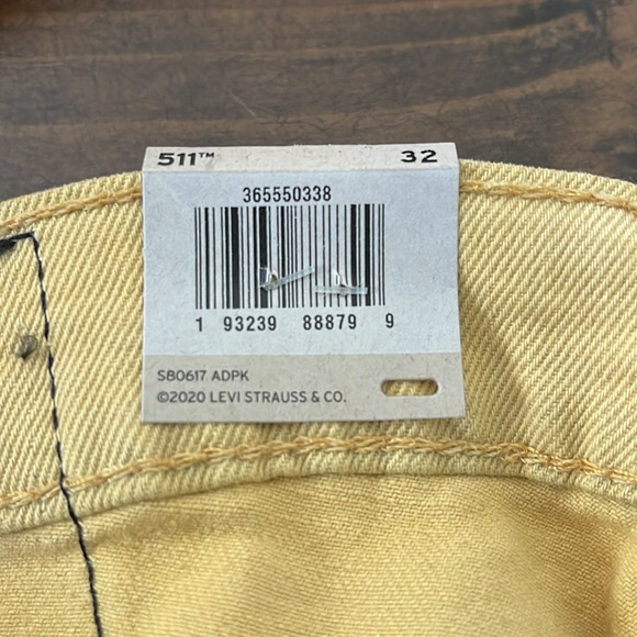 Men’s Denim Shorts - Picture 7 of 7